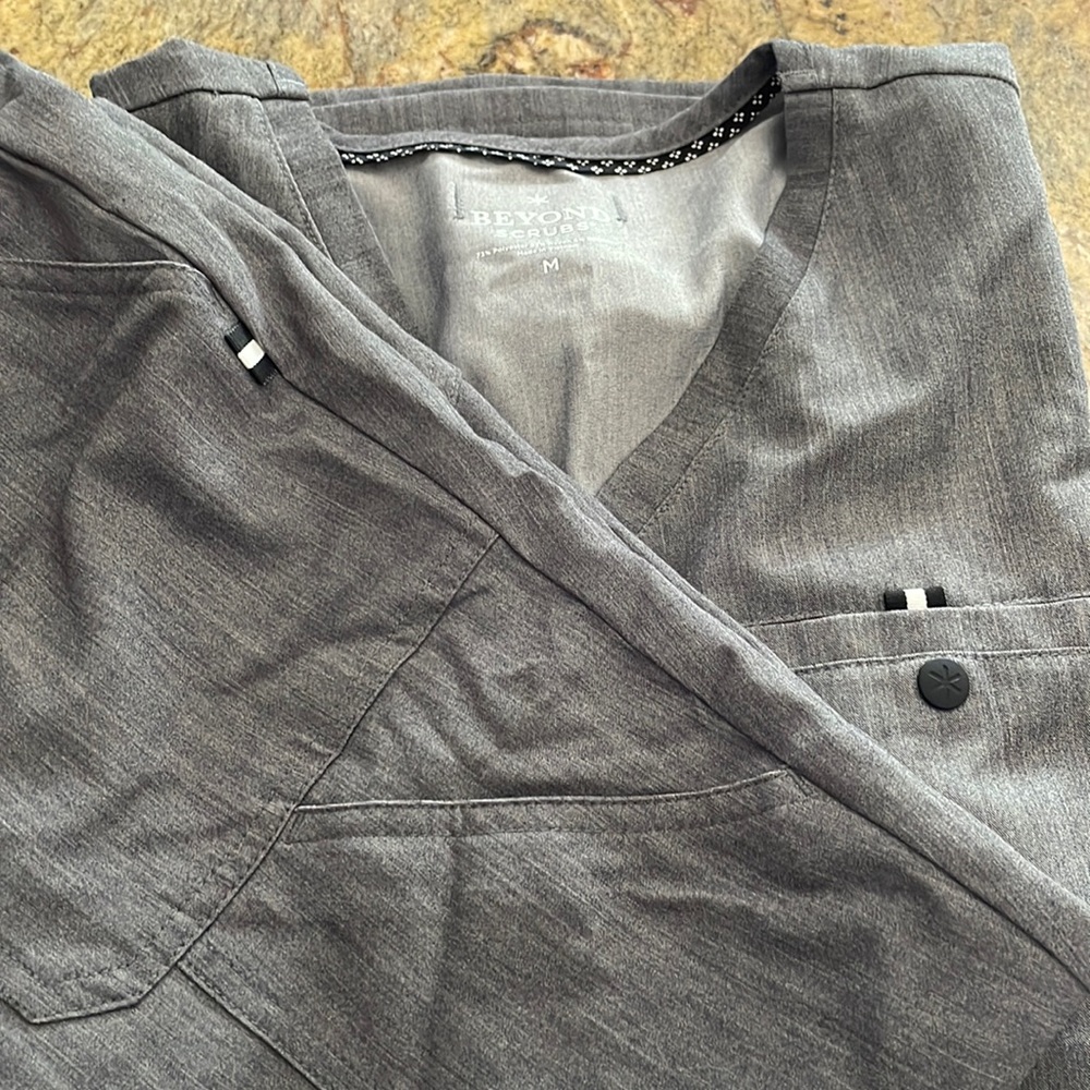 scrub set